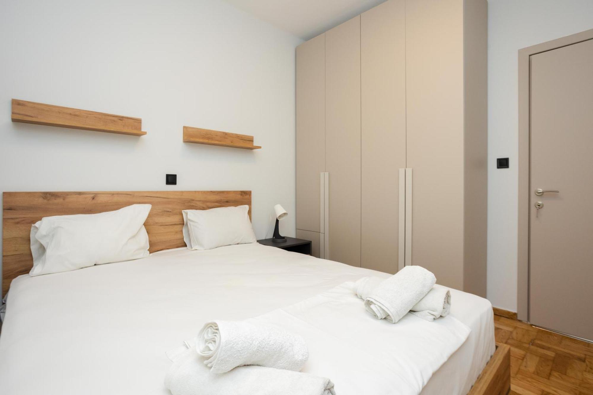 Elegance Apartment 2 Bedroom Suites Thessaloniki Exterior foto